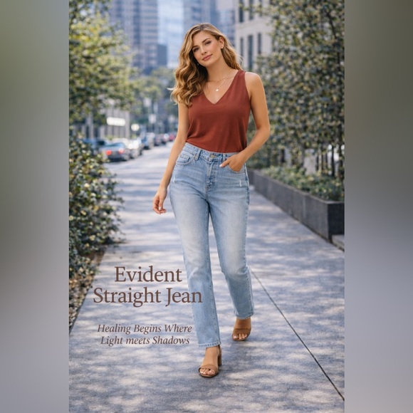 EVIDNT Los Angeles High Rise Straight Jeans Light Wash Size 25 - Picture 7 of 7